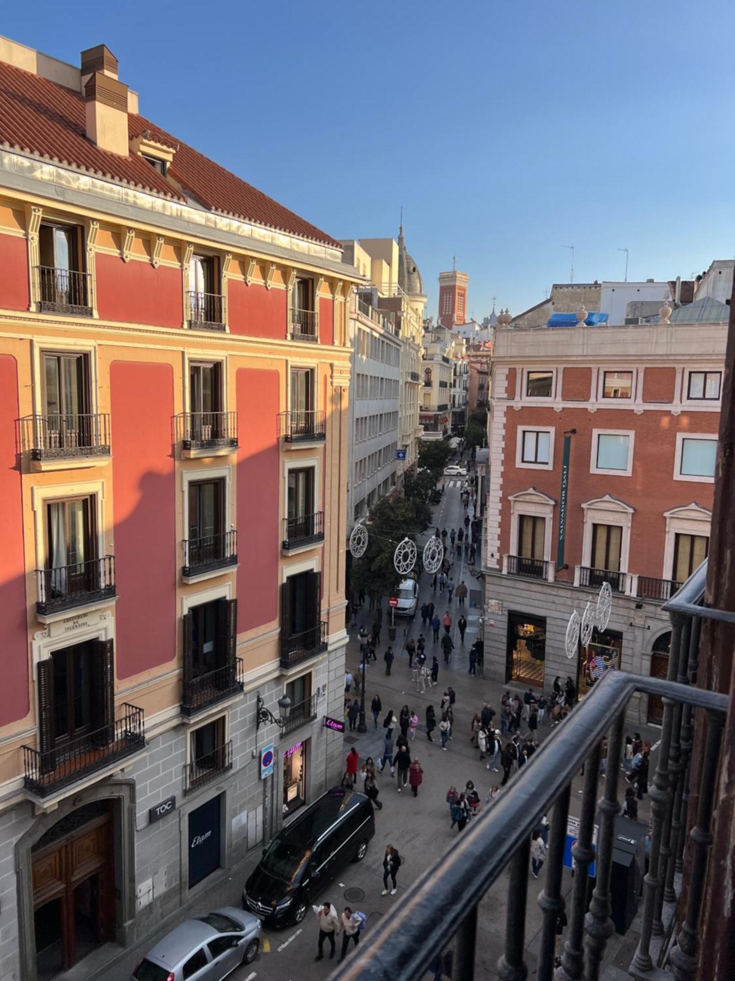 Albergue Miguel Angel Madrid Extérieur photo